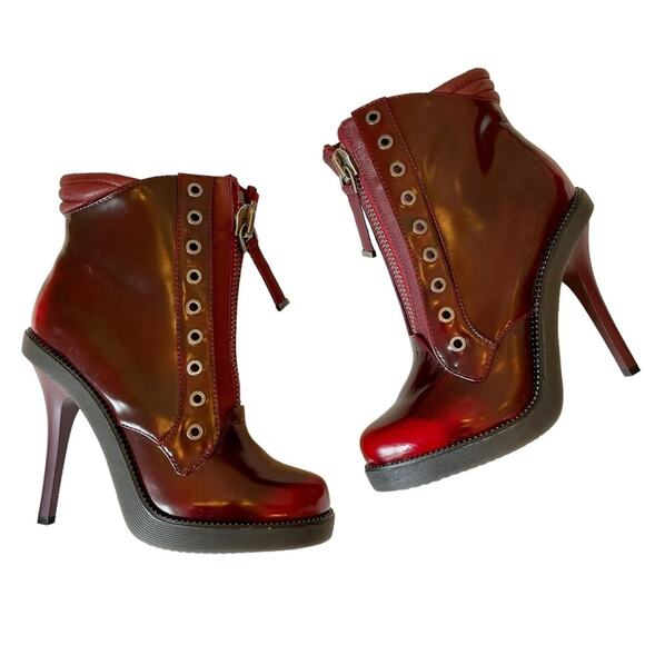 Gwen Stefani L.A.M.B. Burgundy Patent Leather Motorcycle Stilleto Ankle Boot 6.5 - Picture 1 of 16